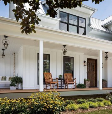 White Home Exteriors Ideas for a Quick and Simple Touch of Simplicity