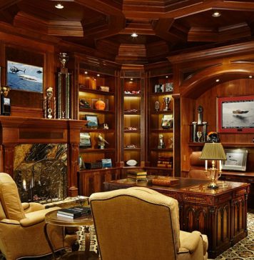 How to Create a Mediterranean Home Office